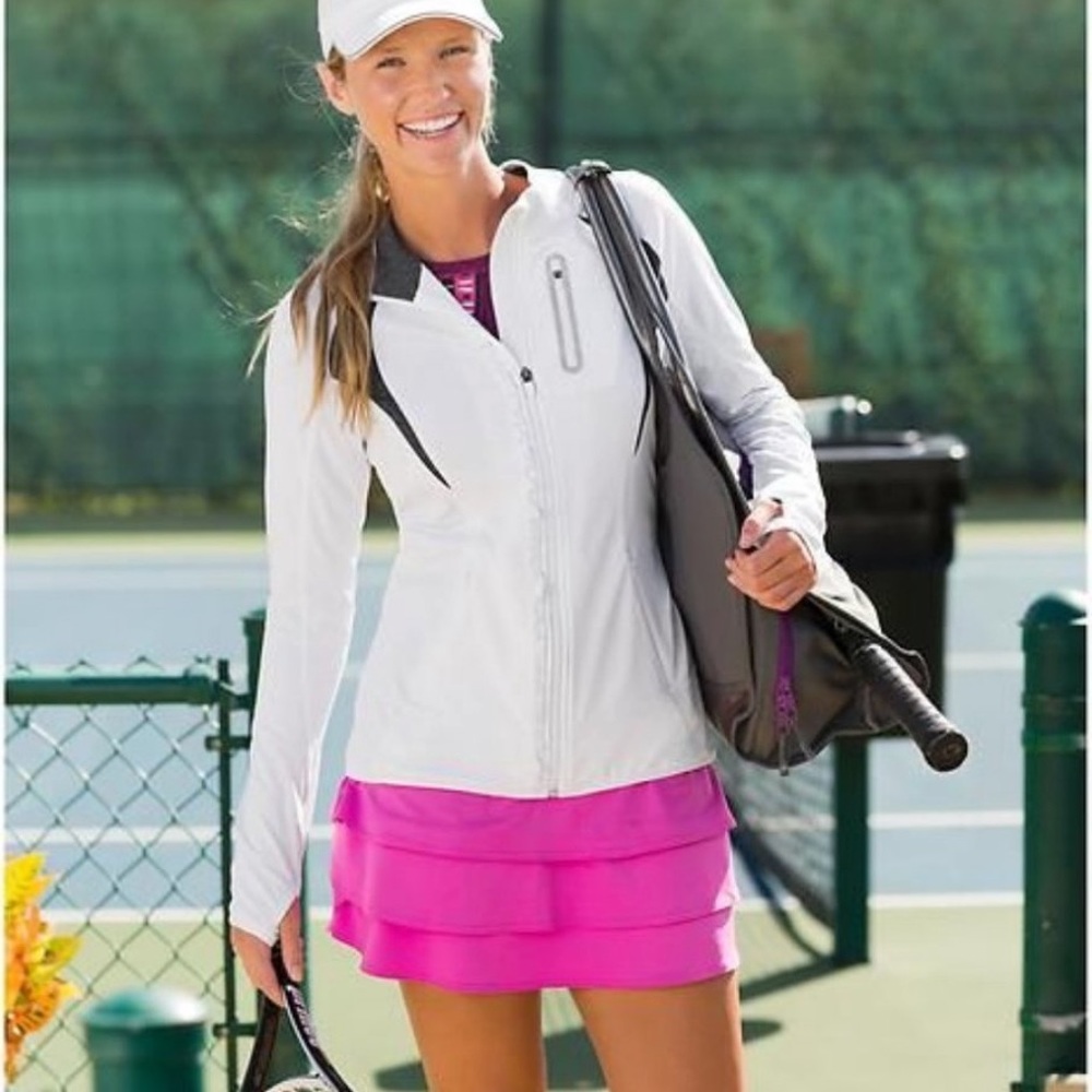 Athleta Swagger Tiered Ruffled Barbie Hot Pink Skort Athletic Skirt Barbie Core